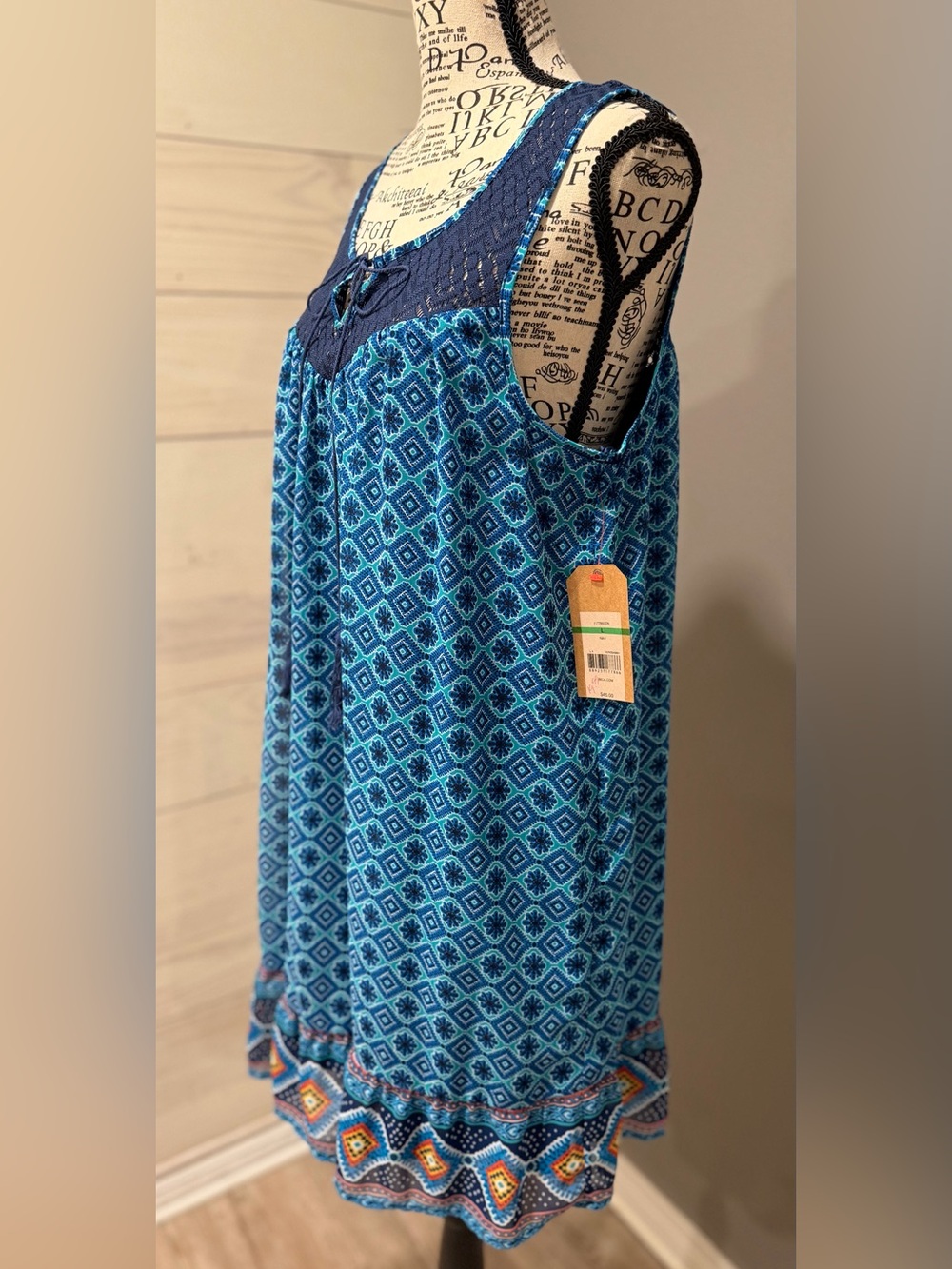 Red Camel Blue Patterned Sleeveless Tank with Navy Yoke